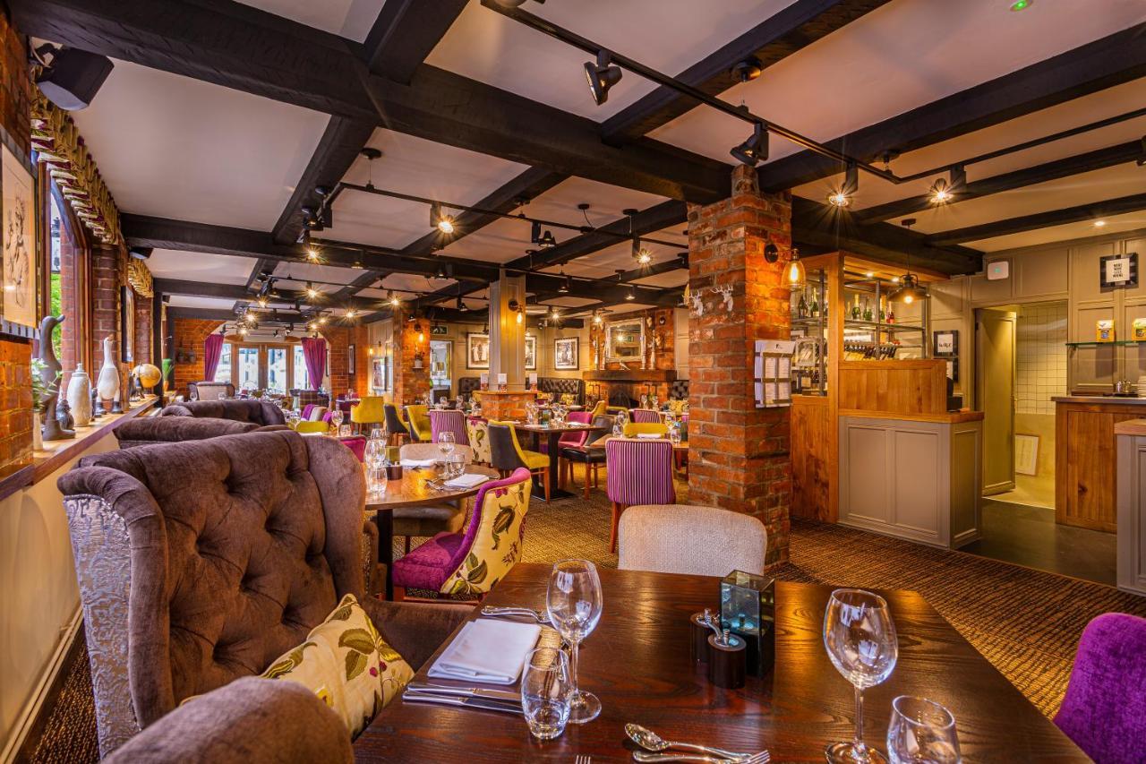 The Feathers Hotel, - Part Of The Coaching Group Hotel 4*